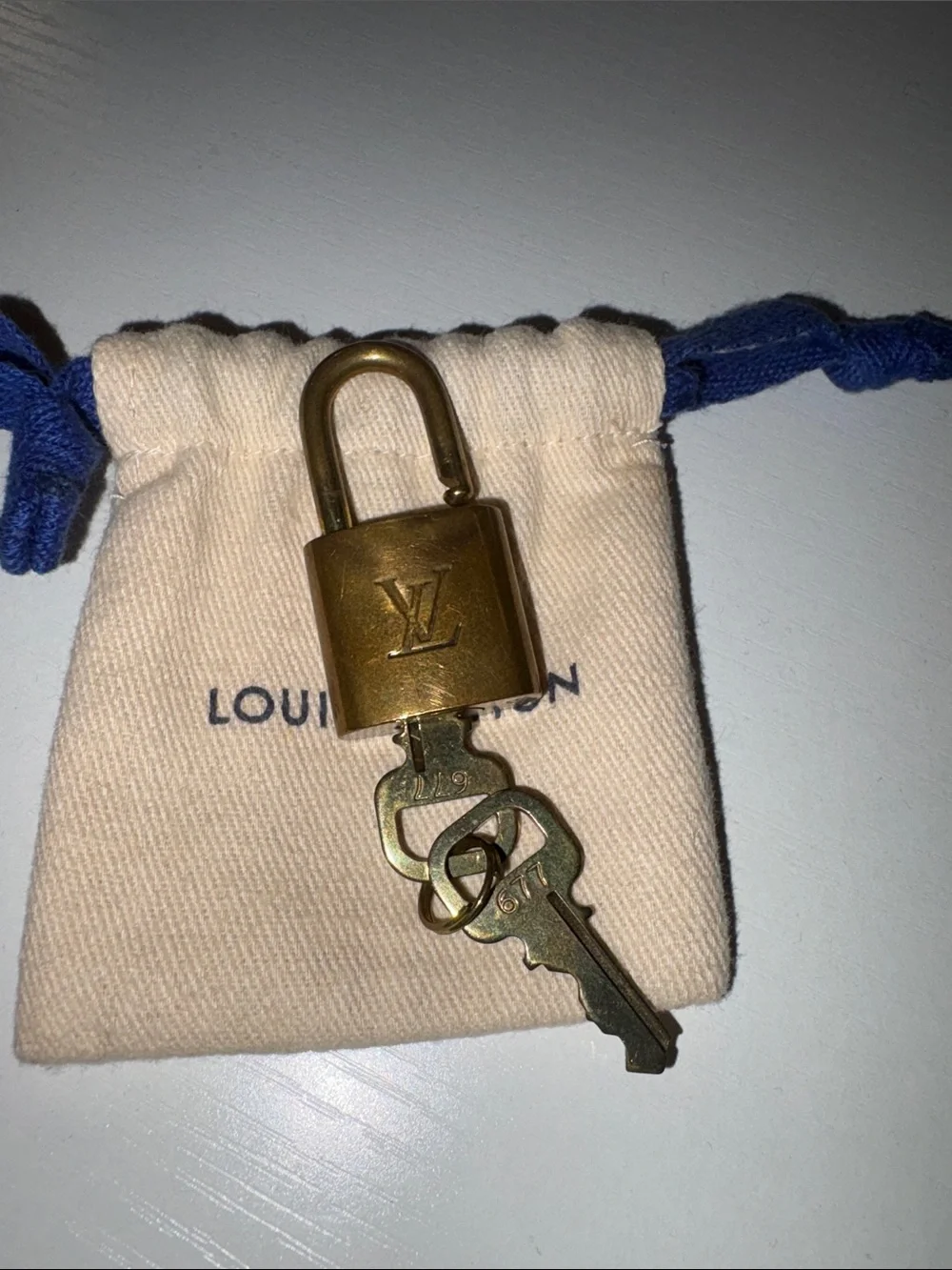 Louis Vuitton Brass-Tone Padlock and Key Set #677